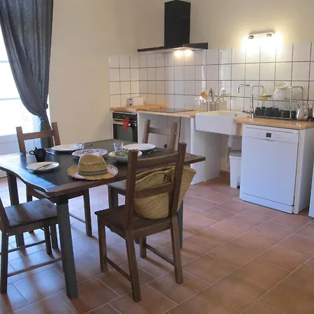 Apartment Domaine Paul Huc *