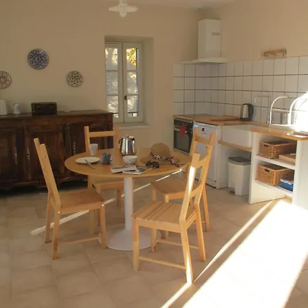 Domaine Paul Huc Apartment