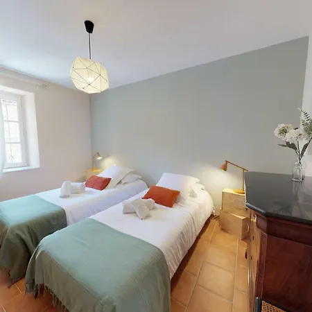 Apartment Domaine Paul Huc *